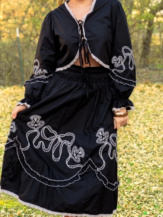 rareraw Dresses & Skirts - Rareraw Set NWT Medium Black Embroidered A-line Maxi Skirt - Women
